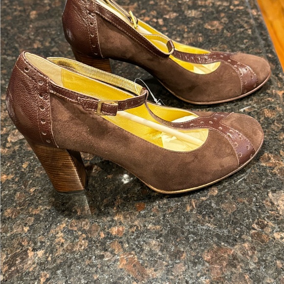 🆕🌿GIORGIO GALASSI SUEDE PUMPS🌿 - Picture 8 of 14